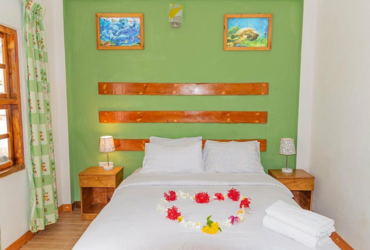 Chao Guest House Маафуші Екстер'єр фото