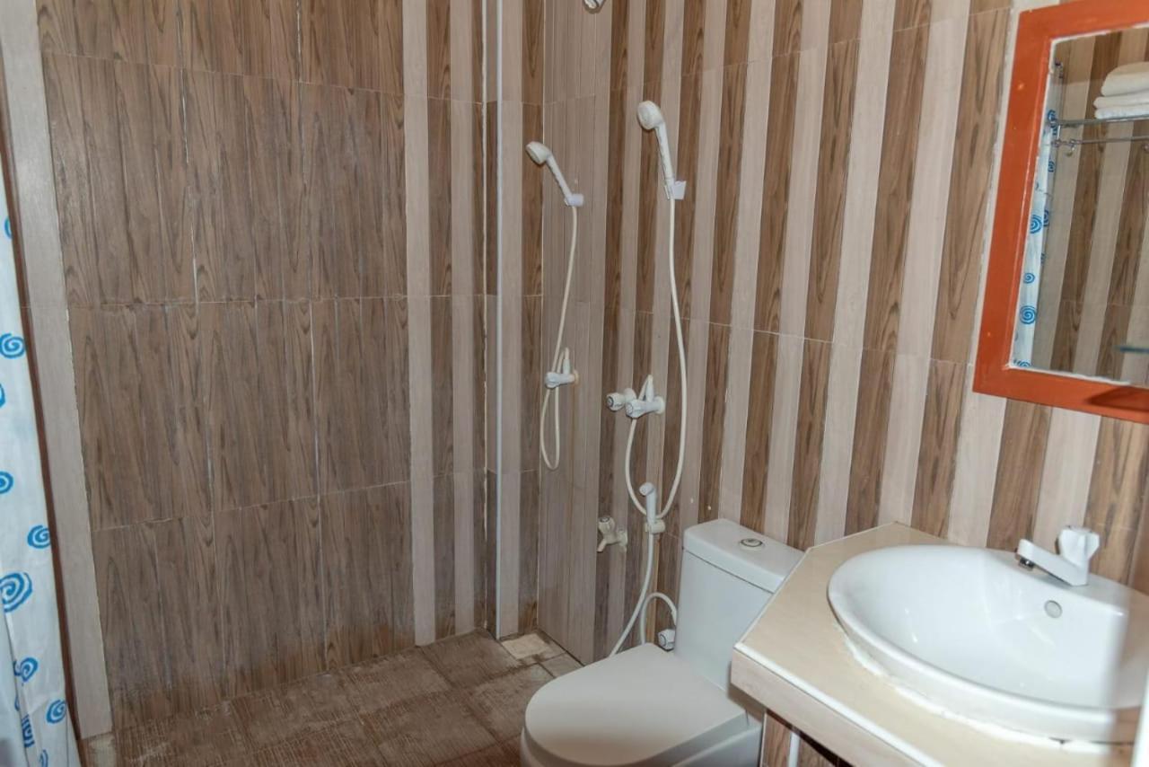 Chao Guest House Маафуші Екстер'єр фото